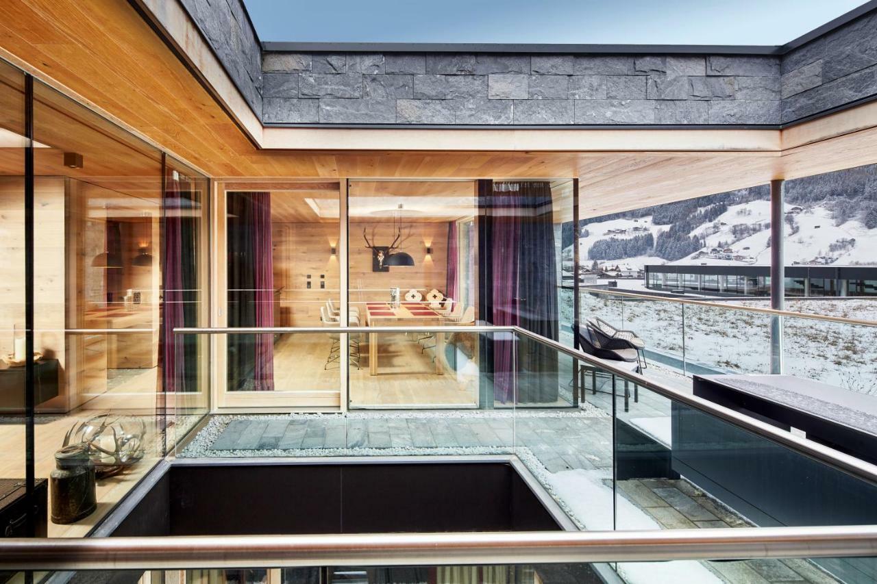 Alpenmaisonette Gipfelstuermer Bramberg am Wildkogel Esterno foto